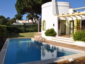 Отель Tranquil Villa in Vilamoura with Private Swimming Pool  Картейра